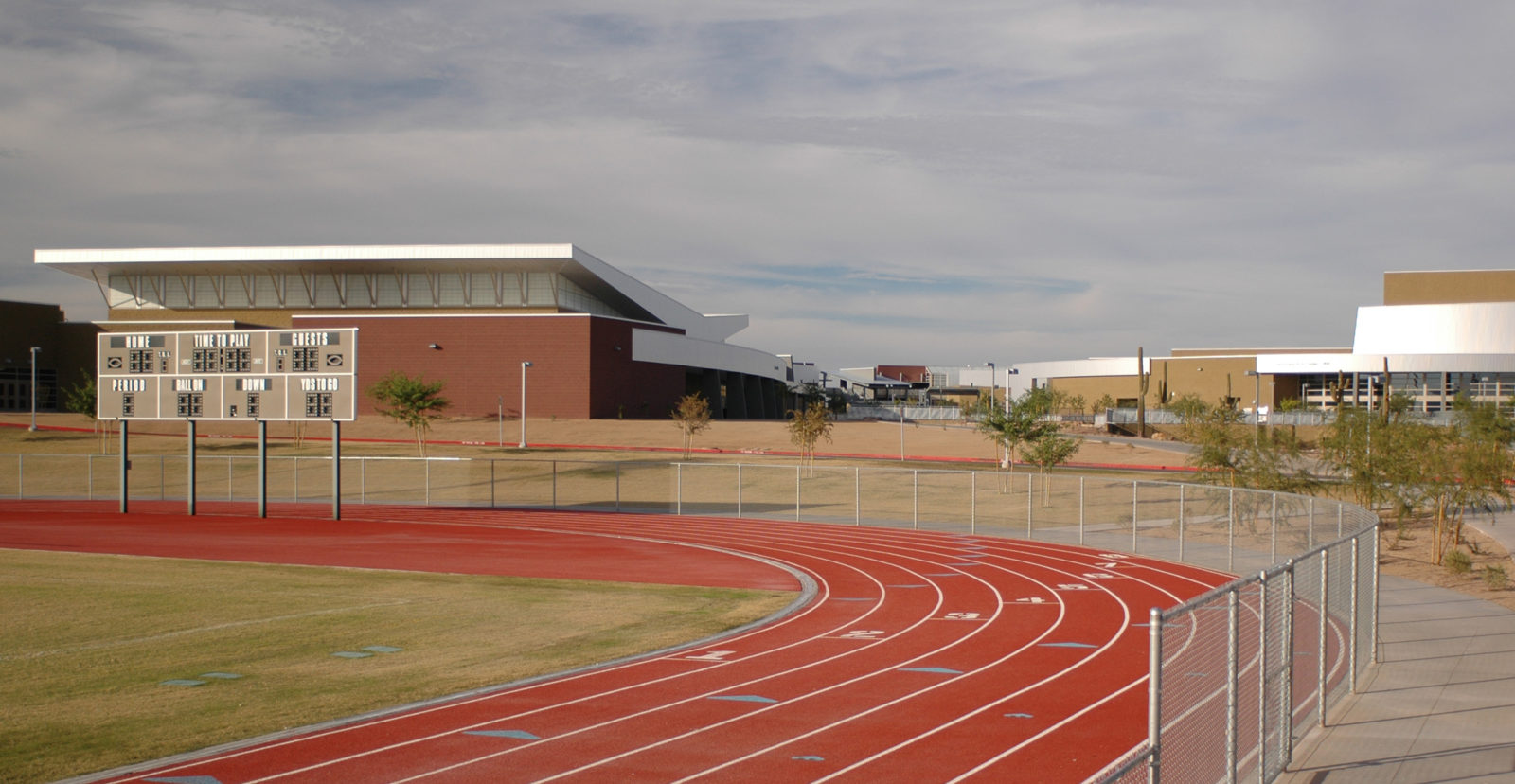 Boulder Creek High School in Anthem, AZ (Deer Valley Unified School ...